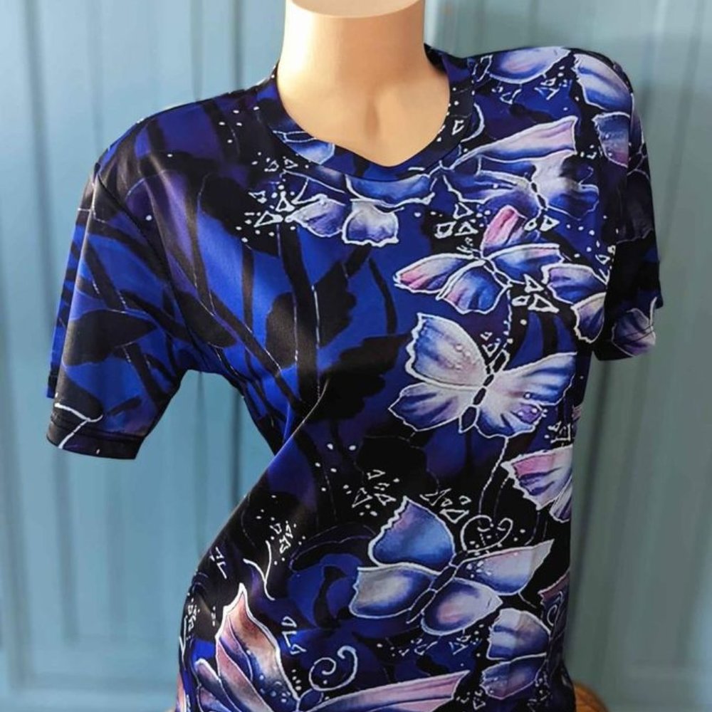 Women's Stretchy Butterfly Top T-shirt Medium
